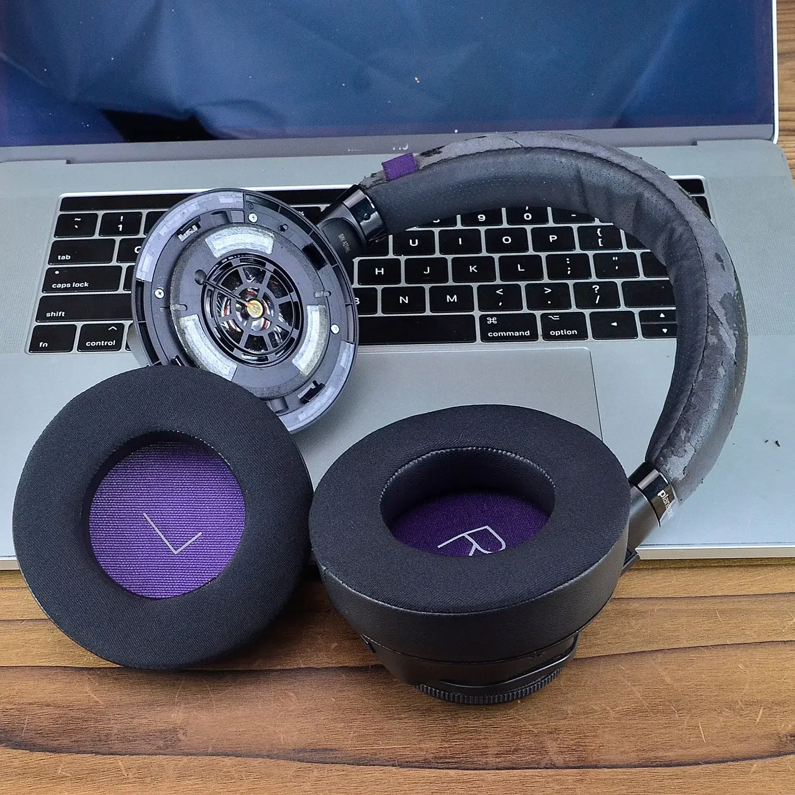 For Plantronics BackBeat Pro H - đánh giá và giá Cooling Pillow Gel